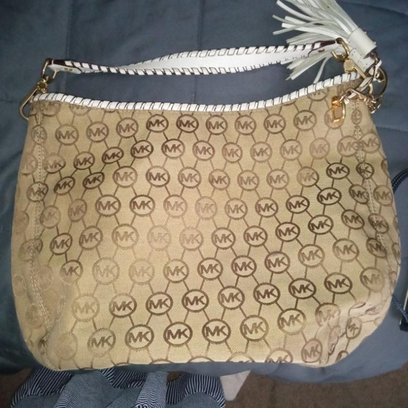 Michael Kors purse - Picture 1 of 4